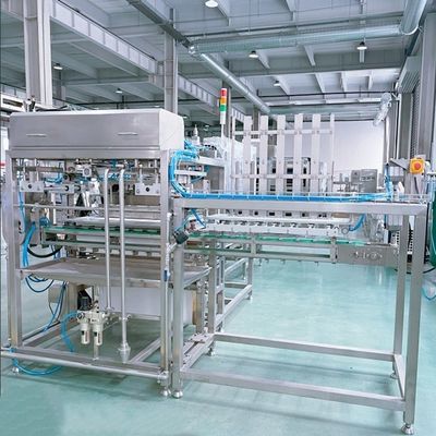 Machine automatique de découpe et d'enveloppe de courge de haricots pour la production de tofu