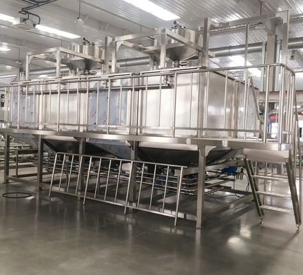 Un réservoir automatique de lait de soja pour la ligne de production industrielle de tofu