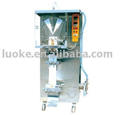 Machine automatique de remplissage et d'étanchéité de liquide pour emballage cartonné